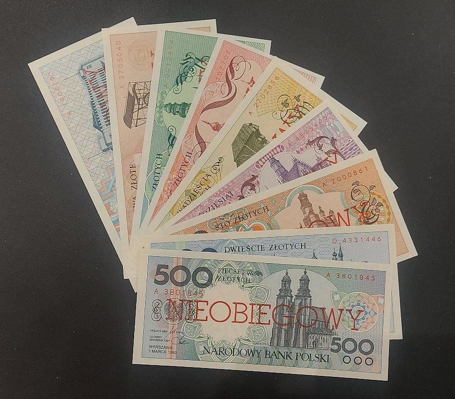 Poland 1, 2, 5, 10, 20, 50, 100, 200, 500 Zlotych 1990 NIEOBIEGOWY