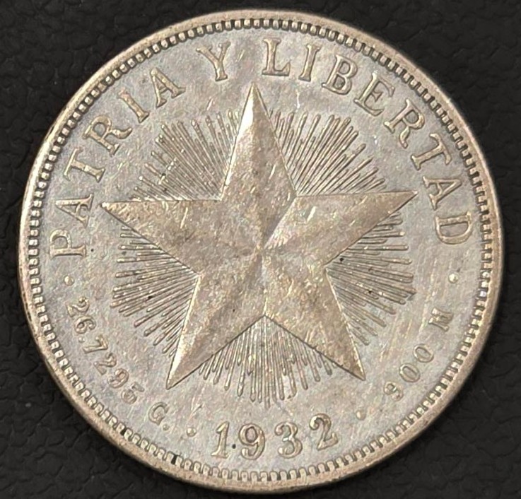 Cuba 1 Peso 1932 Silver .900