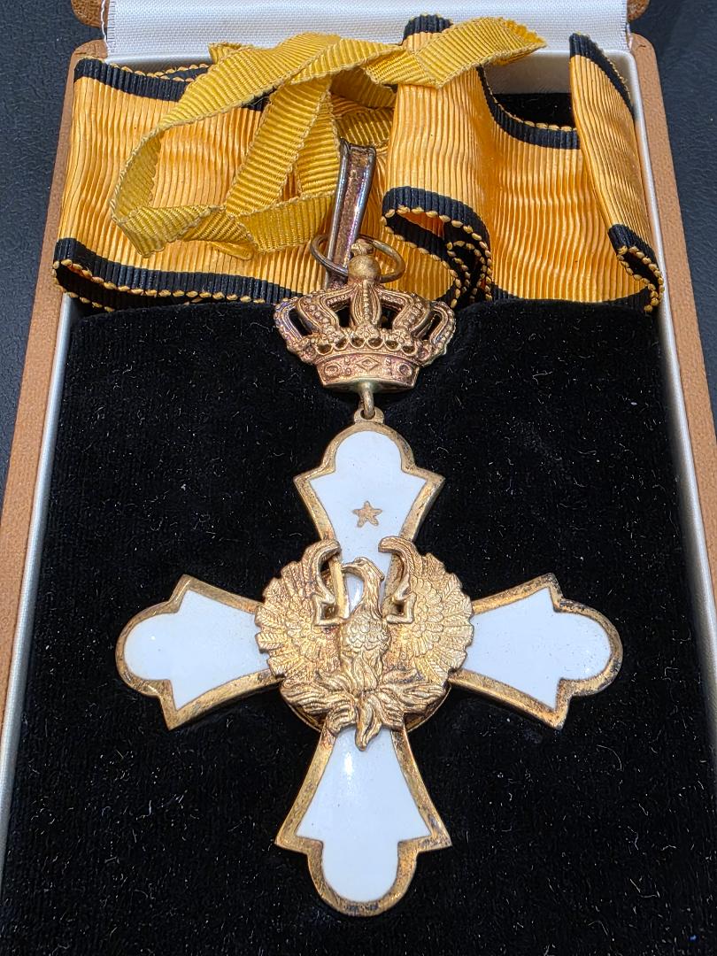Ταξιάρχης του Τάγματος του Φοίνικα στο κουτί του
